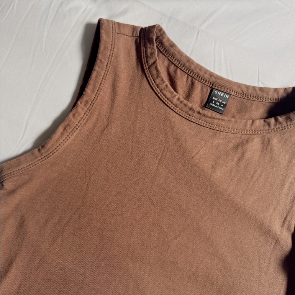 SHEIN Cocoa Sleeveless Tank